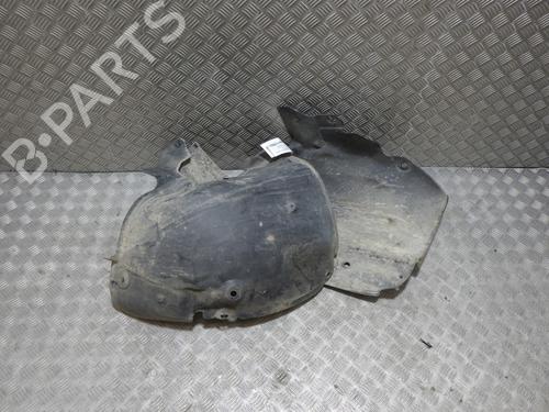 Used Wheel arch RENAULT GRAND SCÉNIC II (JM0/1_) 1.9 dCi (JM0G, JM12, JM1G, JM2C) (120 hp) 27340742