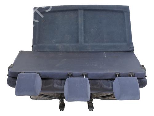 Asientos traseiros Asientos traseiros VW TRANSPORTER T4 Bus (70B, 70C, 7DB, 7DK, 70J, 70K, 7DC, 7DJ) 2.5 TDI (102 hp) 36322906 36322906