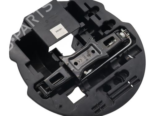 Used Jack Kit RENAULT CLIO IV (BH_) 1.5 dCi 75 (75 hp) 31833191