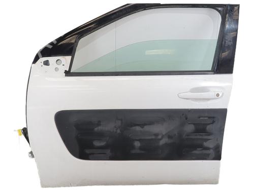 left-front-door-citroen-c4-cactus-2014-31856898 main image