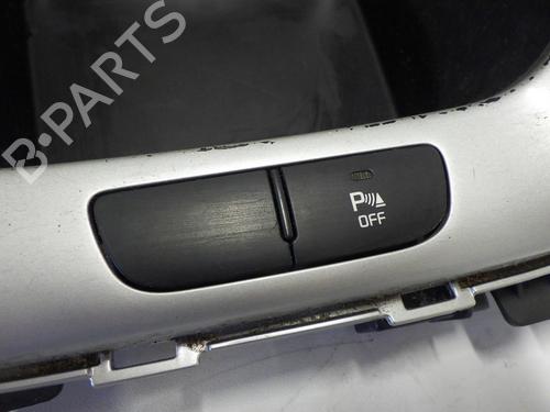 Used Middle console KIA CEE'D (JD) 1.4 CVVT (100 hp) 24260200