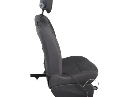 Used Right front seat Right front seat RENAULT TWINGO II (CN0_) 1.5 dCi (CN0E) (64 hp) 31762310 31762310