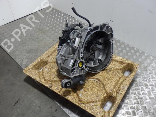 Used Gearbox RENAULT CLIO V (B7_) 1.0 TCe 90 (B7MT) (91 hp) 29892936