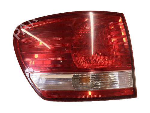 Used Left taillight TOYOTA AVENSIS VERSO (_M2_) 2.0 D (CLM20_, CLM20R) (116 hp) 28114207