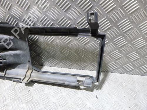 Used Grille NISSAN TERRANO I (WD21) 2.7 TD 4WD (LBYD21) (99 hp) 24258346