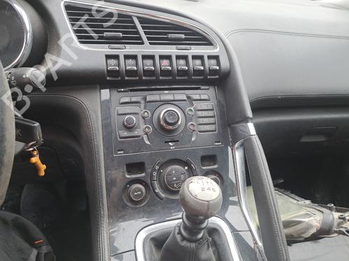 Used Parts PEUGEOT 3008 I MPV (0U_)    4562011