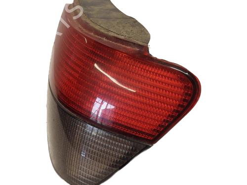 Right taillight PEUGEOT 306 Hatchback (7A, 7C, N3, N5) 1.4 | BP28428269C35