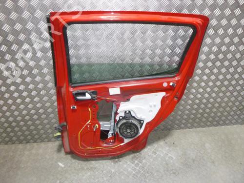 Used Right rear door Right rear door 24261162 24261162