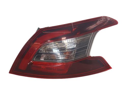 Used Right taillight PEUGEOT 308 II (LB_, LP_, LW_, LH_, L3_) 1.5 BlueHDi 130 (131 hp) 30816807