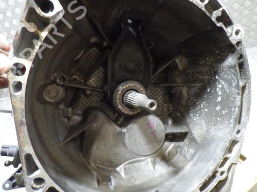 Used Gearbox Gearbox PEUGEOT 5008 (0U_, 0E_) 2.0 HDi 150 / BlueHDi 150 (150 hp) 24260046 24260046
