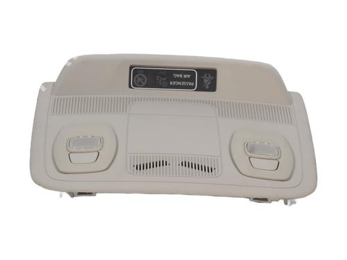 Used Interior roof light RENAULT MEGANE IV Hatchback (B9A/M/N_) 1.5 dCi 110 (B9A3) (110 hp) 31249042