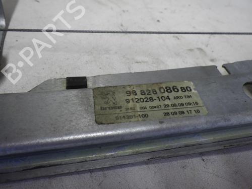Used Rear right window mechanism Rear right window mechanism PEUGEOT 3008 I MPV (0U_) 1.6 HDi (109 hp) 24260098 24260098