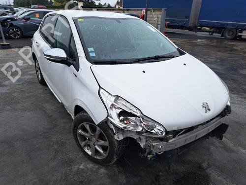 Brugte PEUGEOT 208 I (CA_, CC_) 1.6 HDi (92 hp) 4240435