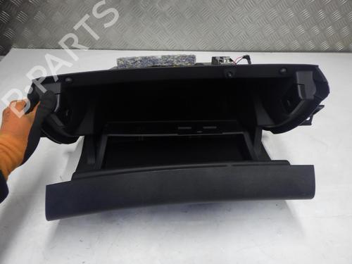 Glove box RENAULT MEGANE IV Hatchback (B9A/M/N_) 1.5 dCi 110 (B9A3) | BP24257360C95 
