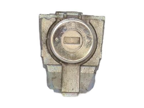 Used Front left lock TOYOTA PRIUS (_W3_) 1.8 Hybrid (ZVW30) (136 hp) 32326500