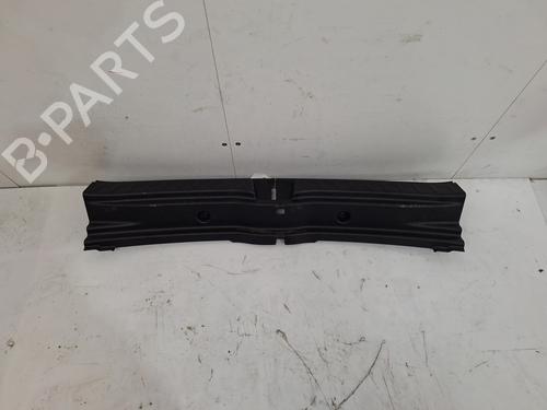 Used Boot lining MERCEDES-BENZ GLA (H247) GLA 200 (247.787) (163 hp) 30359661