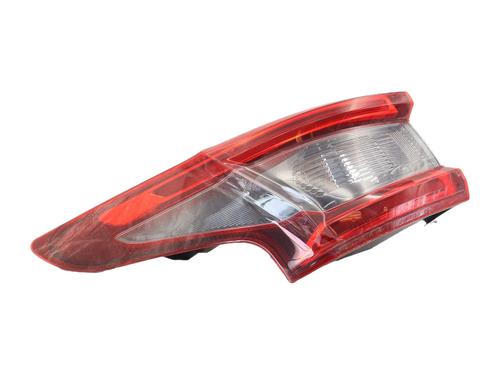 left-taillight-nissan-qashqai-ii-j11-j11_-2013-39558313 main image