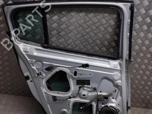 Used Left rear door Left rear door RENAULT MEGANE III Hatchback (BZ0/1_, B3_) 1.5 dCi (106 hp) 24261331 24261331