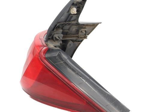 right-taillight-mazda-5-cw-2010-32146030 main image