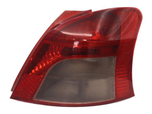 Used Right taillight TOYOTA YARIS (_P9_) 1.4 D-4D (NLP90_, NLP90R) (90 hp) 30851506