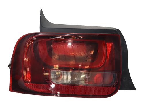 left-taillight-citroen-c4-cactus-2014-32326507 main image