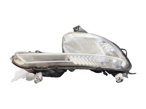 Used Right front fog light Right front fog light 39458603 39458603