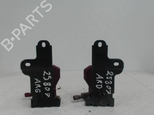 Antenne/Base AUDI A3 Limousine (8VS, 8VM) 1.6 TDI (115 hp) 24257701