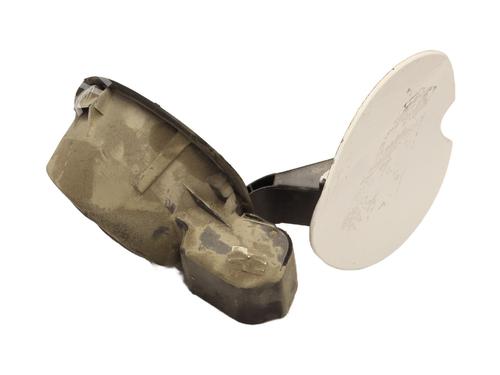 Fuel flap PEUGEOT 208 I (CA_, CC_) 1.2 THP 110 | BP27684086C131