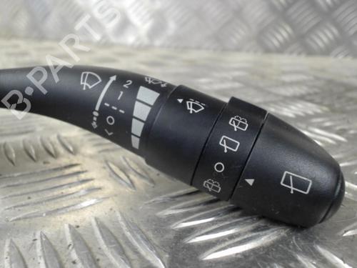 Used Steering column stalk HYUNDAI i30 (FD) 1.6 CRDi (90 hp) 24261423