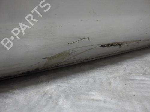 Used Right rear door Right rear door 24254766 24254766