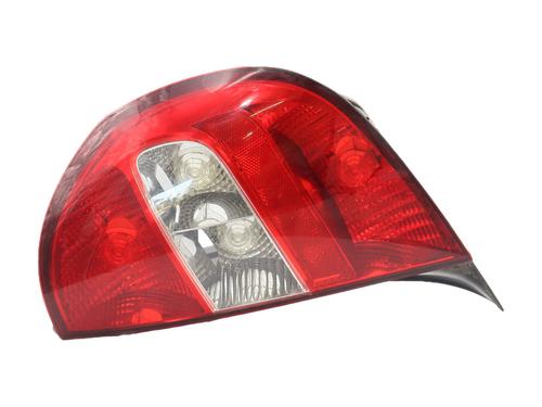 Right taillight CITROËN C5 I (DC_) 2.2 HDi (DC4HXB, DC4HXE) | BP36999639C35 - Image 4