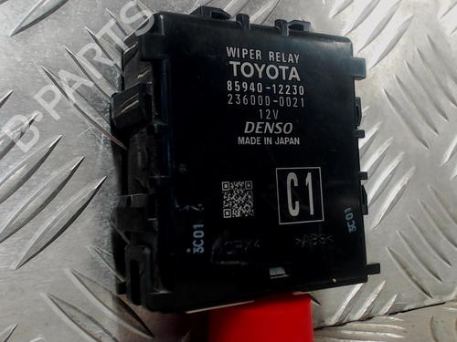 Used Electronic module Electronic module TOYOTA COROLLA Hatchback (_E21_, _EA1_, _EH1_) 1.8 Hybrid (ZWE211, ZWE219) (122 hp) 24255381 24255381