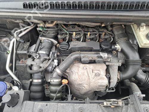 Left headlight PEUGEOT 3008 I MPV (0U_) 1.6 HDi | BP32207759C28