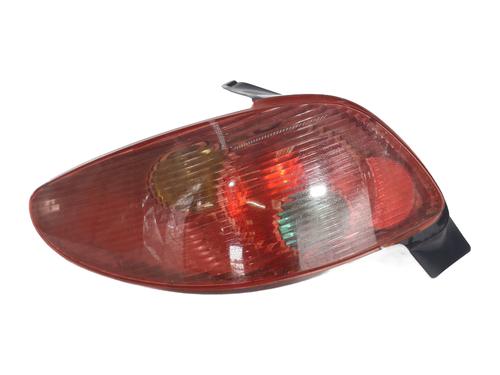 Rückleuchte Links für PEUGEOT 206 Hatchback (2A/C) 1.4 HDi eco 70 (68 hp) 29748276
