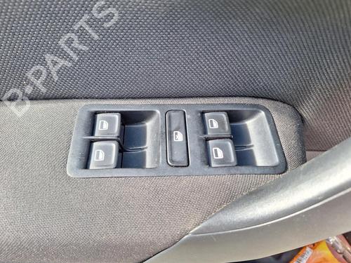 Used Left front window switch Left front window switch VW POLO V (6R1, 6C1) 1.8 GTI (192 hp) 26212994 26212994