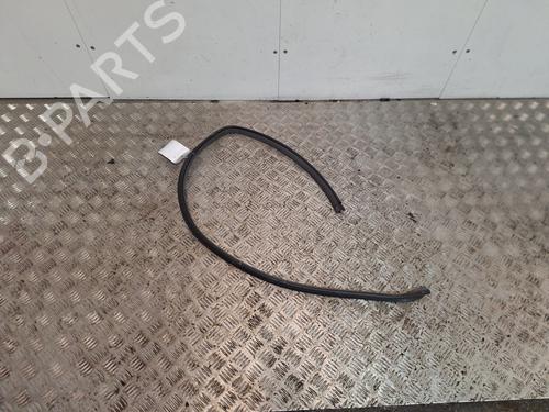 Goma contorno puerta HONDA CR-V I (RD) 2.0 16V 4WD (RD1, RD3) (128 hp) 31114133