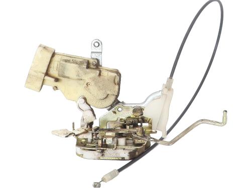 Used Front left lock TOYOTA YARIS (_P1_) 1.0 (SCP10_, SCP10R) (65 hp) 30462258