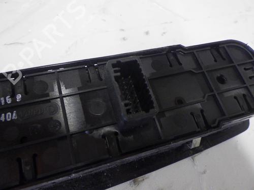 Left front window switch RENAULT SCÉNIC III (JZ0/1_) 1.5 dCi | BP24260232I27 - Image 4