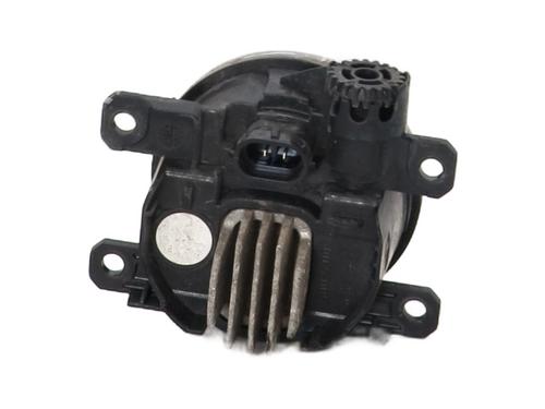 Used Right front fog light Right front fog light DS DS 3 (SA_) 1.2 THP 130 (SAHNYM) (130 hp) 33414249 33414249