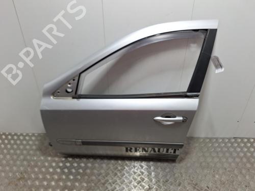 Used Left front door RENAULT LAGUNA II (BG0/1_) 2.0 16V (BG00, BG0K, BG0P, BG0W) (135 hp) 29847917