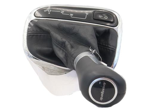 Used Shift knob Shift knob MERCEDES-BENZ C-CLASS (W203) C 220 CDI (203.008) (150 hp) 40438926 40438926