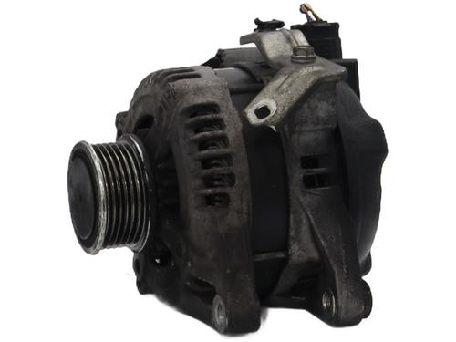 Used Alternator Alternator TOYOTA YARIS (_P9_) 1.4 D-4D (NLP90_, NLP90R) (90 hp) 33160700 33160700