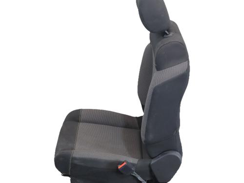 Used Right front seat Right front seat CITROËN C3 III Van (SX_, SY_) BlueHDi 100 (102 hp) 40438866 40438866