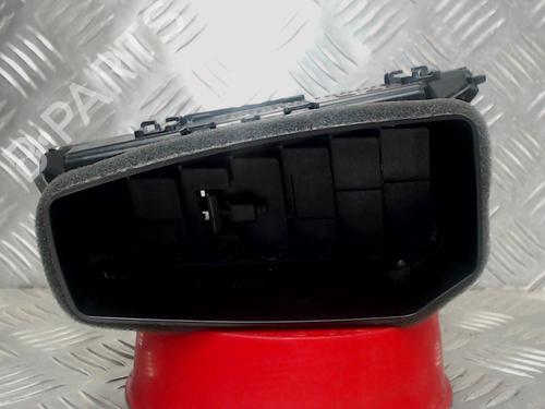 air-vent-toyota-corolla-hatchback-_e21_-_ea1_-_eh1_-2018-24255392 main image