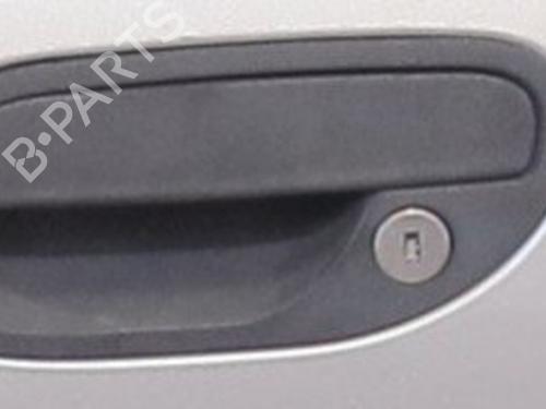 Portier links voor Portier links voor VOLVO V40 Estate (645) 1.9 DI (115 hp) 36648000 36648000