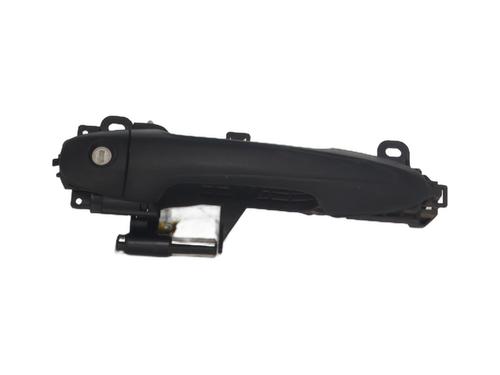 Used Front left exterior door handle TOYOTA HILUX VIII Pickup (_N1_) 2.4 D 4WD (GUN125_, GUN125R) (150 hp) 30491204