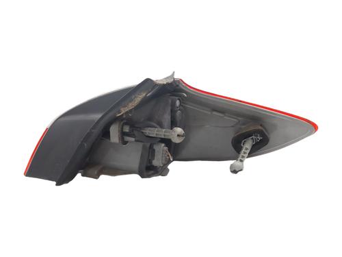 left-taillight-renault-megane-iii-hatchback-bz01_-b3_-2008-37250145 main image