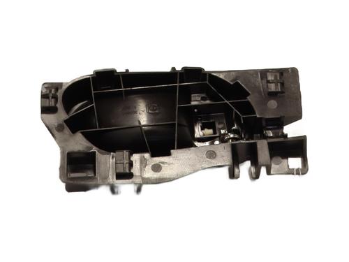 Used Front left interior door handle Front left interior door handle PEUGEOT 207 (WA_, WC_) 1.4 16V (95 hp) 27523007 27523007