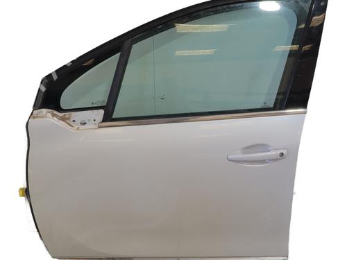 left-front-door-peugeot-2008-i-cu_-2013-33729259 main image