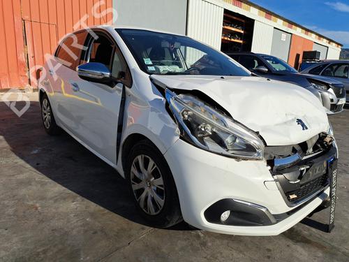 Used Parts PEUGEOT 208 I (CA_, CC_) 1.6 HDi / BlueHDi 75 (75 hp) 4392171